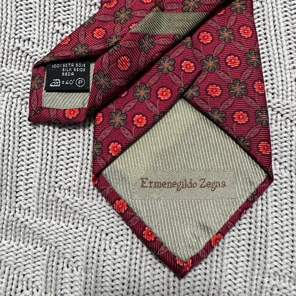 Ermenegildo Zegna red floral geometric silk tie - Picture 3 of 5